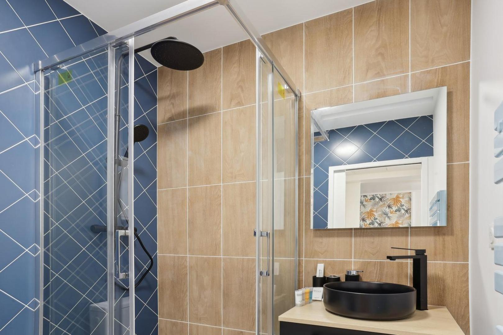 862 Suite Tulipe - Superb Apartment Монтрей Екстериор снимка